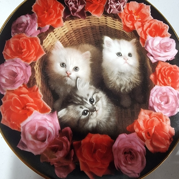 Three Tiny Treasures Collector's Plate by Richard Stacks Vintage 1993 - Picture 3 of 3